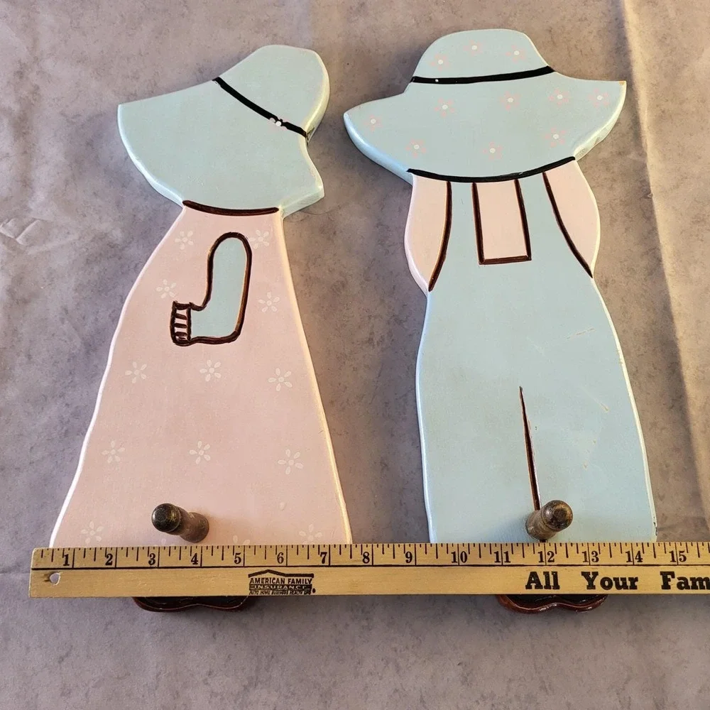 Vintage Wooden Bonnet Girl & Boy Wall Hanging Peg Coat Rack Cottagecore Decor
